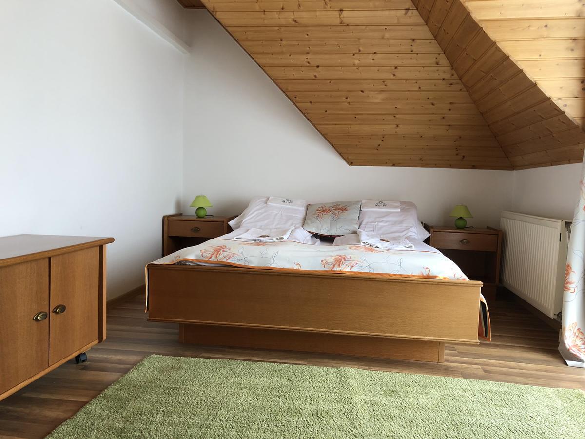 Zoeldteto Panzio Bed & Breakfast Balatonfüred Dış mekan fotoğraf