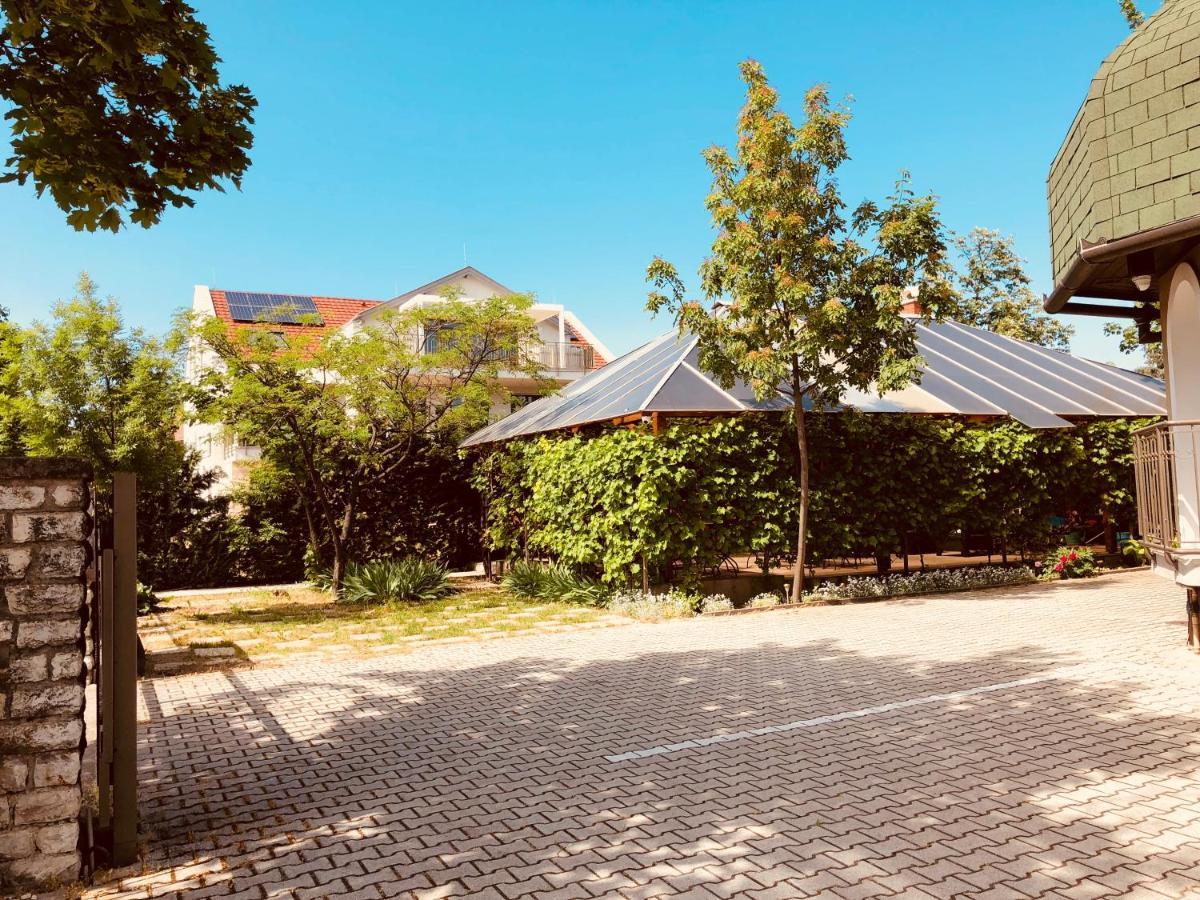 Zoeldteto Panzio Bed & Breakfast Balatonfüred Dış mekan fotoğraf