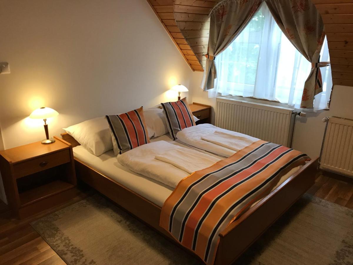 Zoeldteto Panzio Bed & Breakfast Balatonfüred Dış mekan fotoğraf