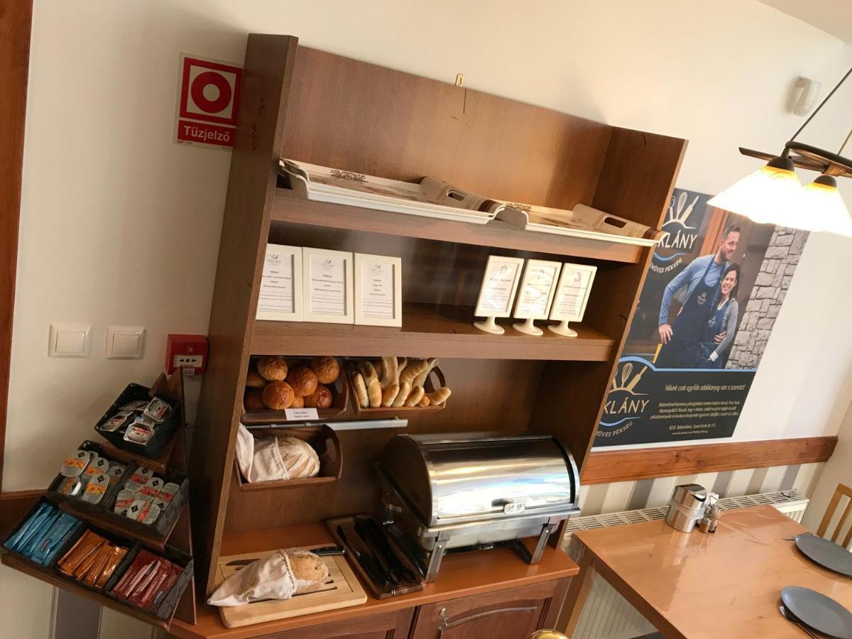 Zoeldteto Panzio Bed & Breakfast Balatonfüred Dış mekan fotoğraf
