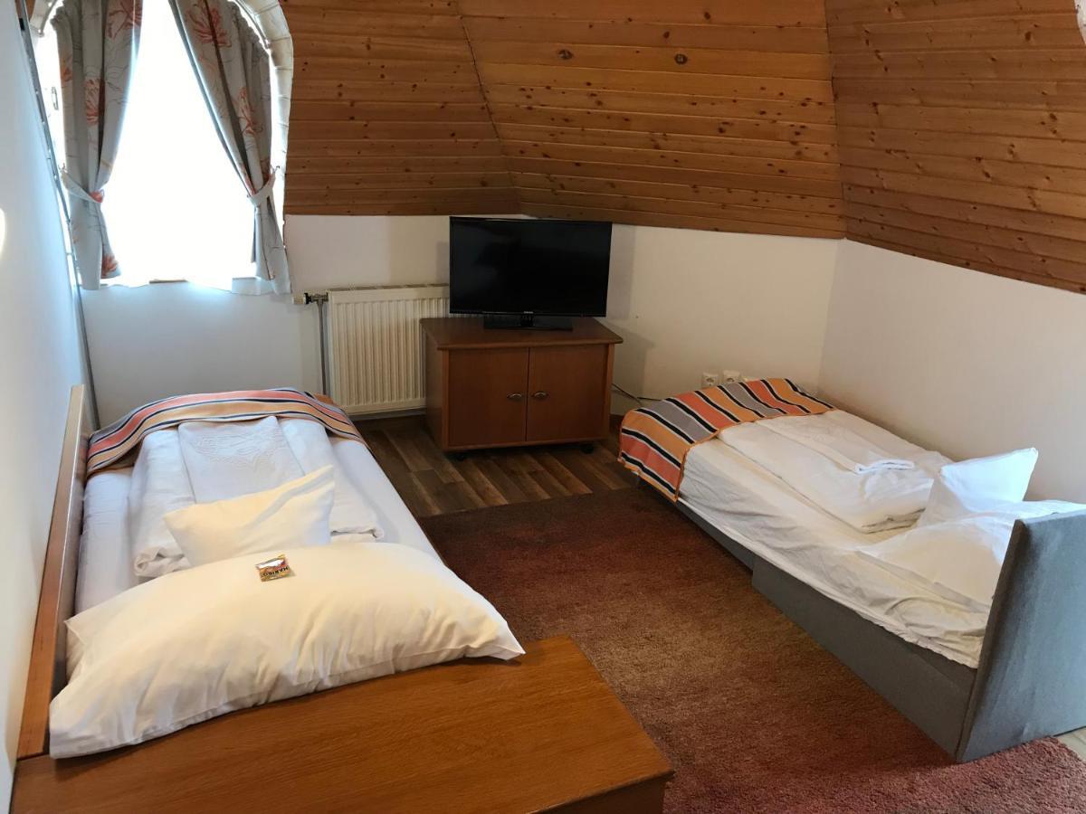 Zoeldteto Panzio Bed & Breakfast Balatonfüred Dış mekan fotoğraf