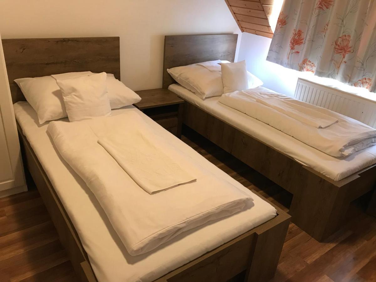 Zoeldteto Panzio Bed & Breakfast Balatonfüred Dış mekan fotoğraf